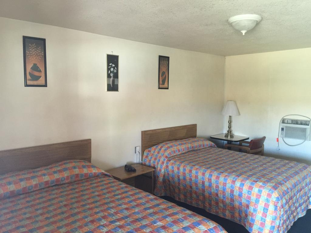 Hacienda Motel San Jacinto Szoba fotó